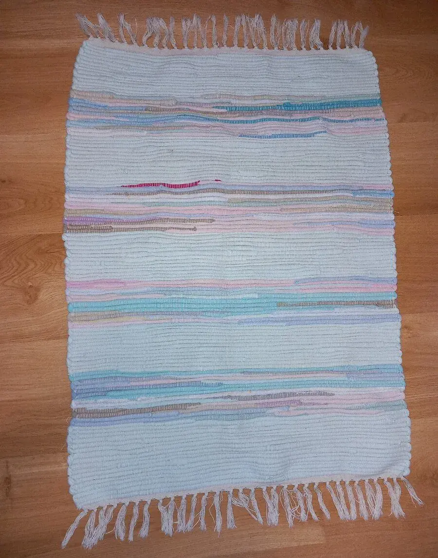Handrovy koberec 97x61cm