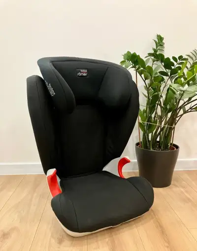 Autosedačka Britax Romer 15-36 kg