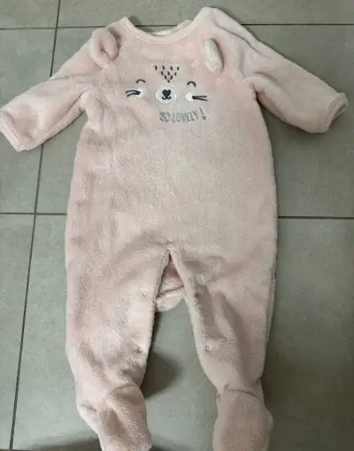 Teplý plyšový overal Ergee pre dievčatko (veľkosť 62)