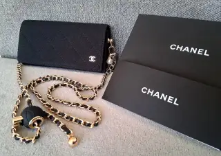 CHANEL VIP GIFT púzdro obal okuliare taška kabelka crossbody