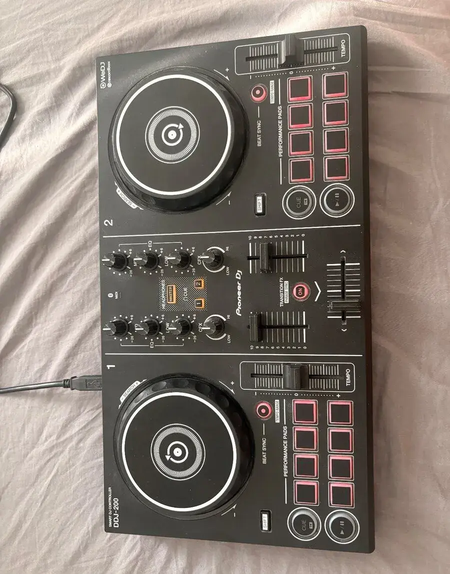 Pioneer DDJ-200