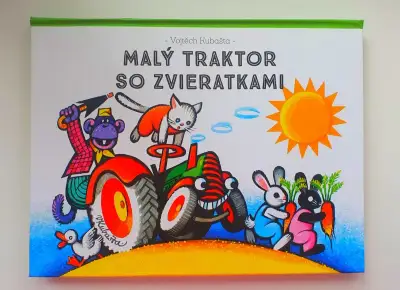 Malý traktor zo zvieratkami.