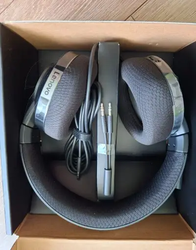 Lenovo legion h200 gaming headset + púzdro