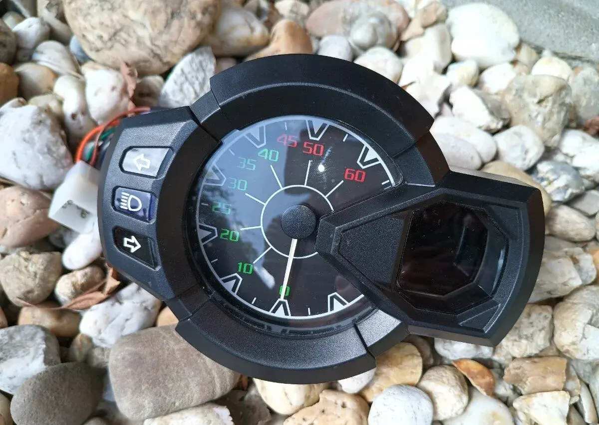 Budíky KSR Moto