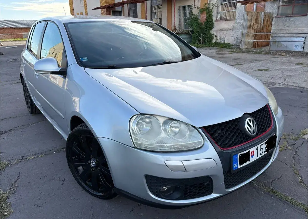 Volkswagen Golf – 2005, 358 000 km