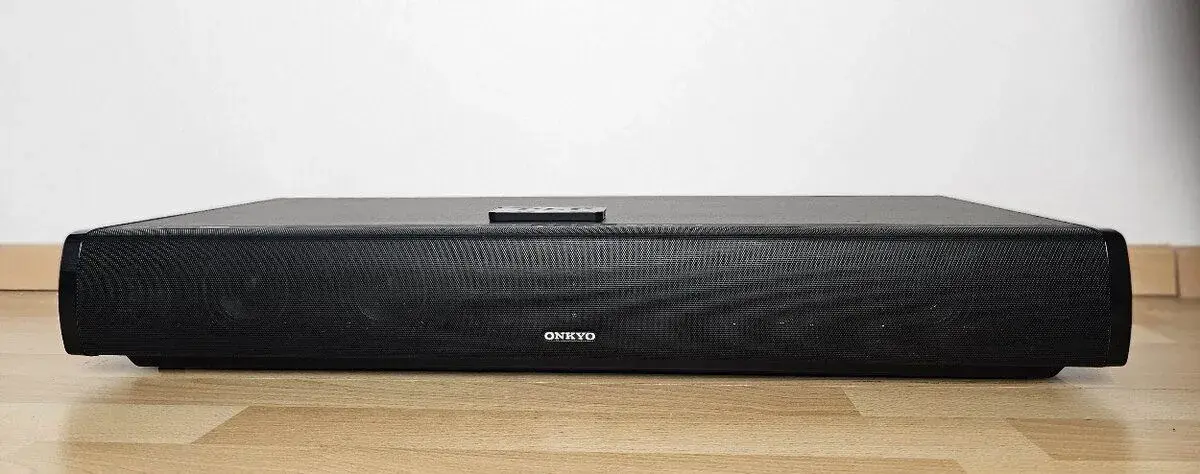 Onkyo LS-T10 / soundbar s Bluetooth