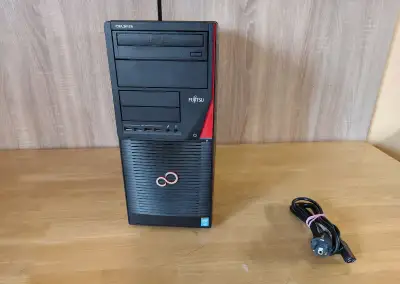Pracovná stanica Fujitsu Celsius W530 - Xeon E3-1245 v3