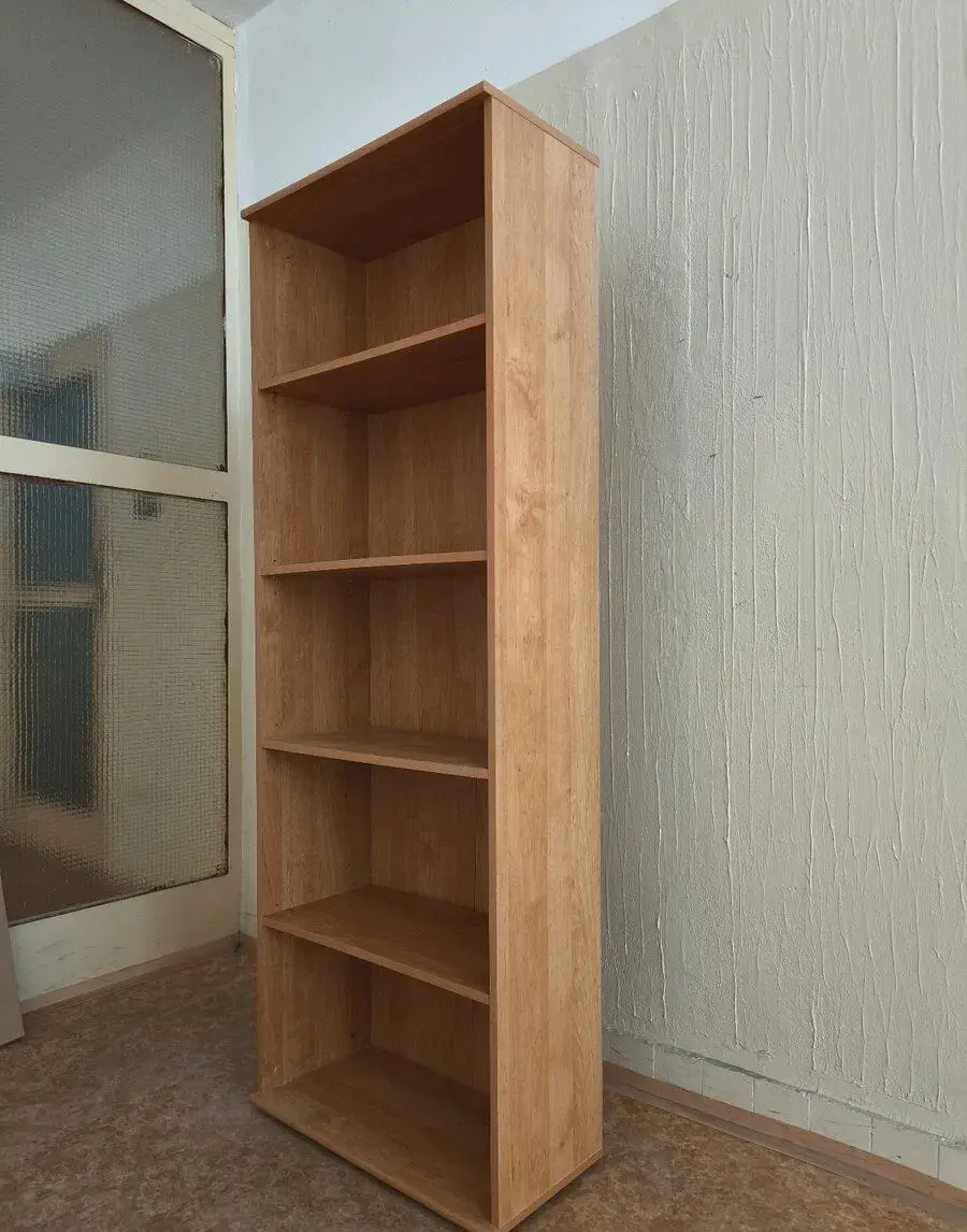 Knižnica 61x28x170