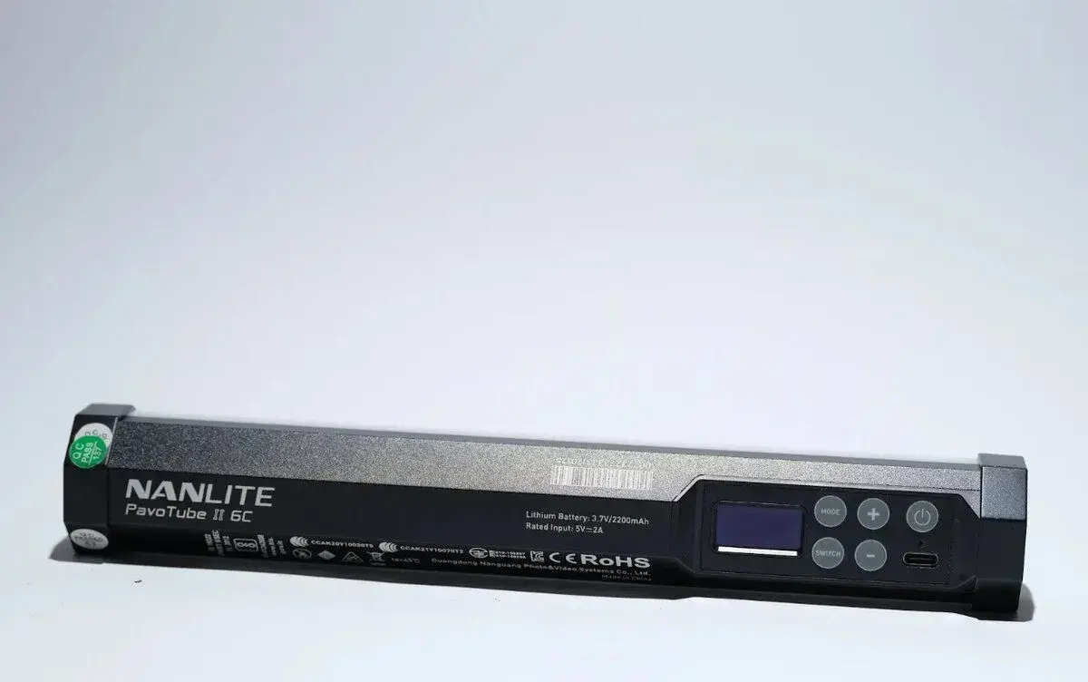 LED 1. PAVO tube II 6c