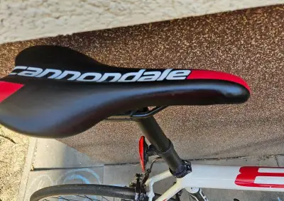 Cannondale cestny lahky bicykel xl