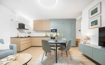 MODERNÝ APARTMÁN S PARKOVANÍM, BRATISLAVA III - JASKOVÝ RAD