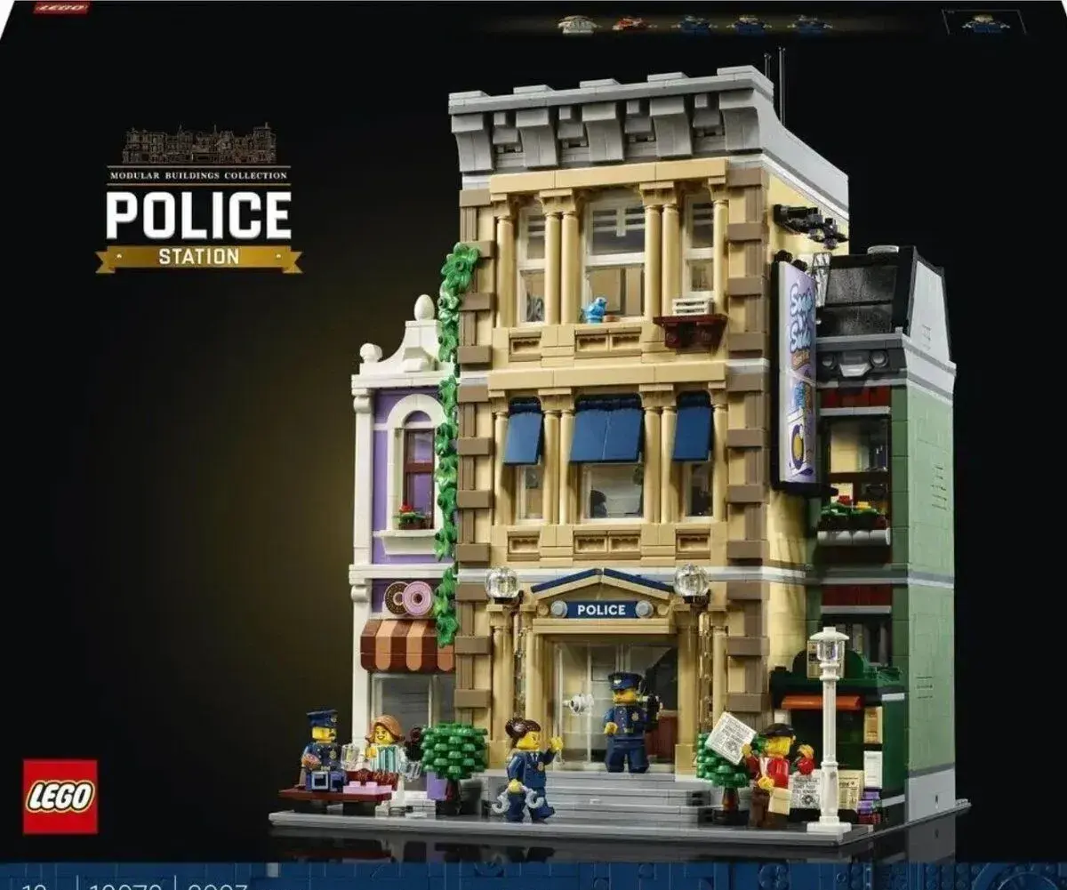 LEGO Creator 10278 Policajná stanica