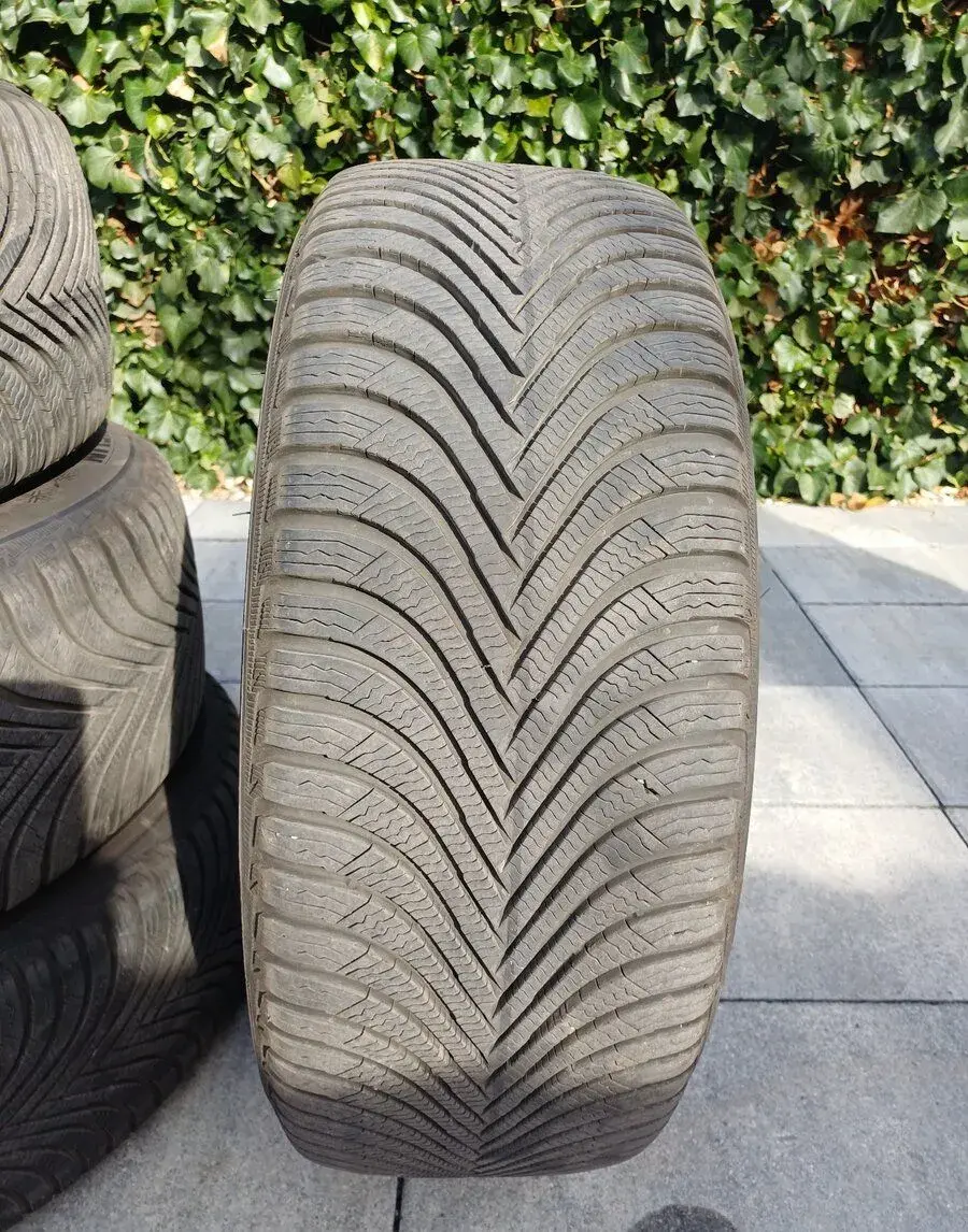 Zimné pneumatiky Michelin Alpin 5 ZP 225/55 R17 97 H + DISKY