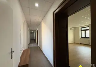 NA PRENÁJOM kancelársky priestor / 30 m²/ v centre mesta s