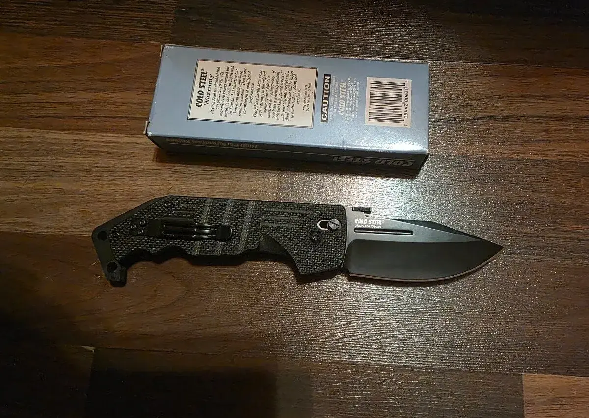 Novy noz cold steel AK47