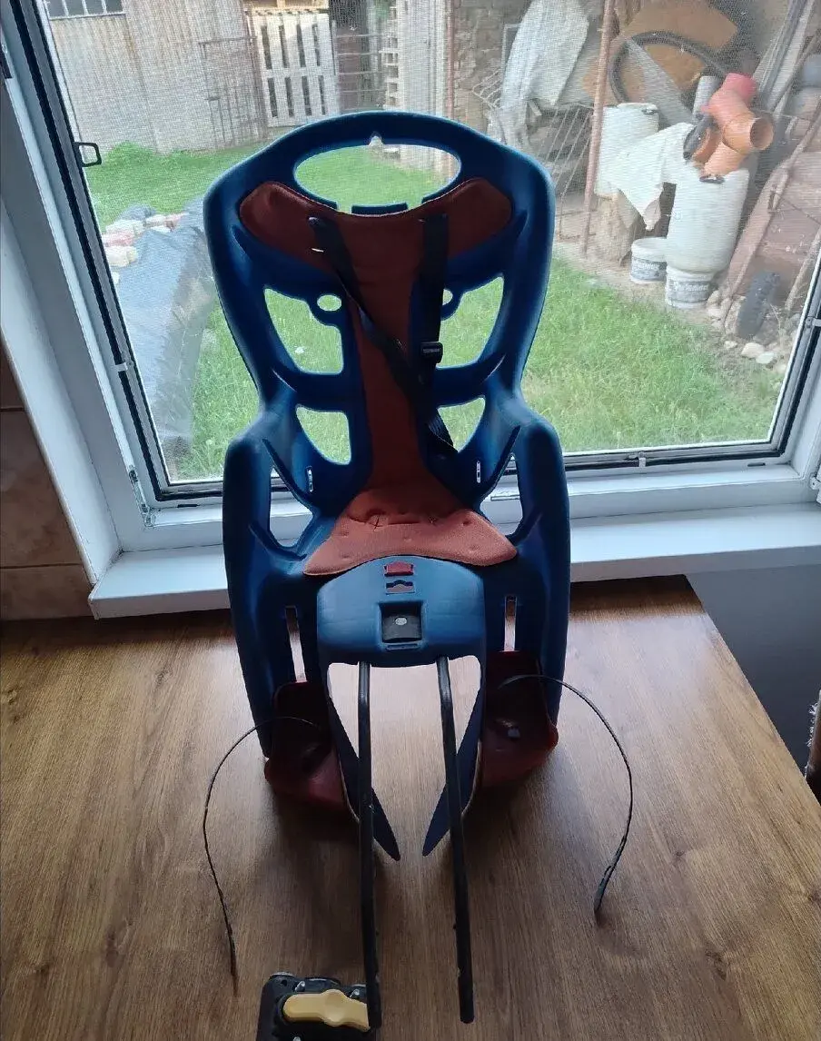 Sedačka na bicykel