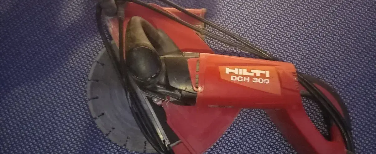 Diamantovú pílu / rezač Hilti DCH 300