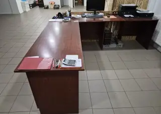 Kancelárske stoly