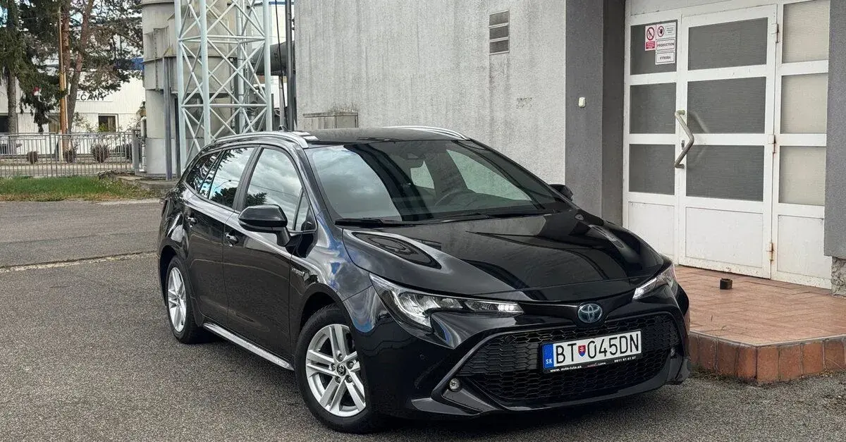 Toyota Corolla – 2021, 88 010 km