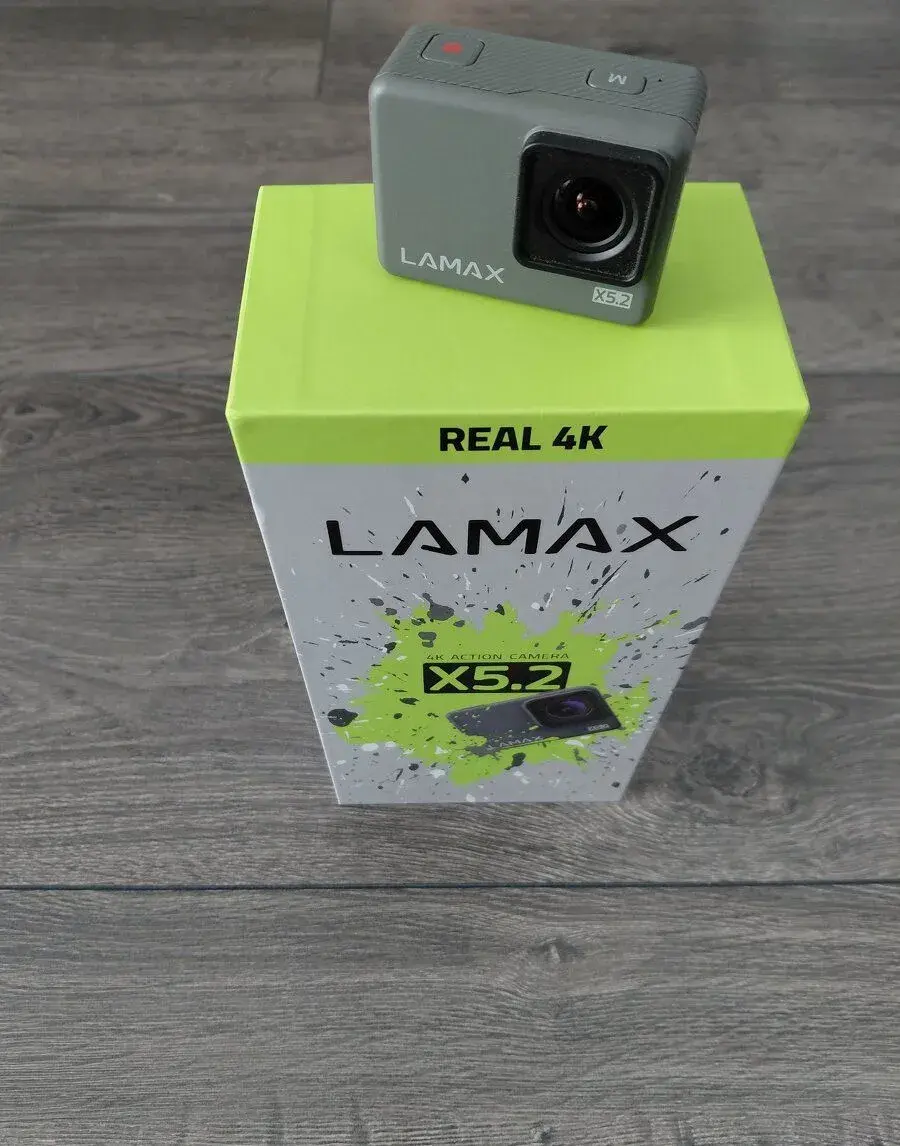 Kamera Lamax