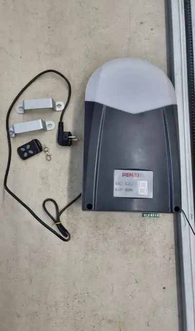 Používaný motor garážovej brány PEMAT na ND + lišta