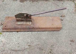 Rezač na plech