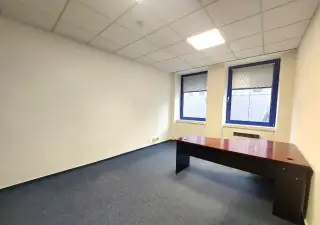 PRENÁJOM: KANCELÁRSKY PRIESTOR V CENTRE BANSKEJ BYSTRICE