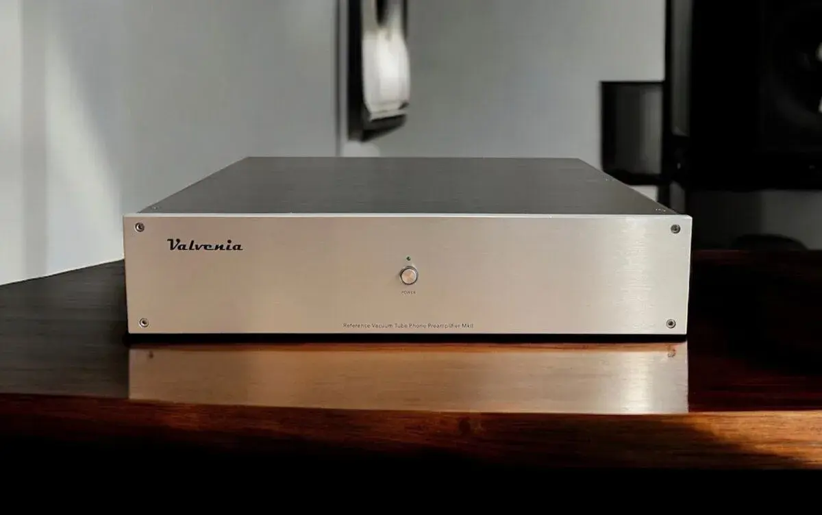 Valvenia Reference Vaccum Tube Phono Preamplifier Mk II
