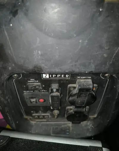 Generátor prúdu Zipper Zl- STE2000IV