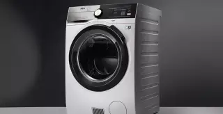 AEG práčka zo sušičkou AEG 9000 SensiDry® L9WAN61BCE