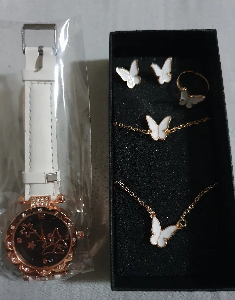 Dievčenské hodinky