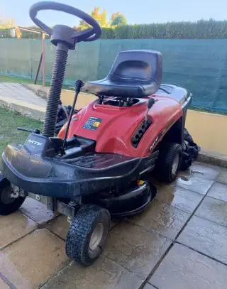 Záhradný rider / traktor MTF LT 61
