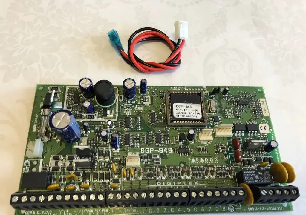 Paradox DIGIPLEX DGP-848