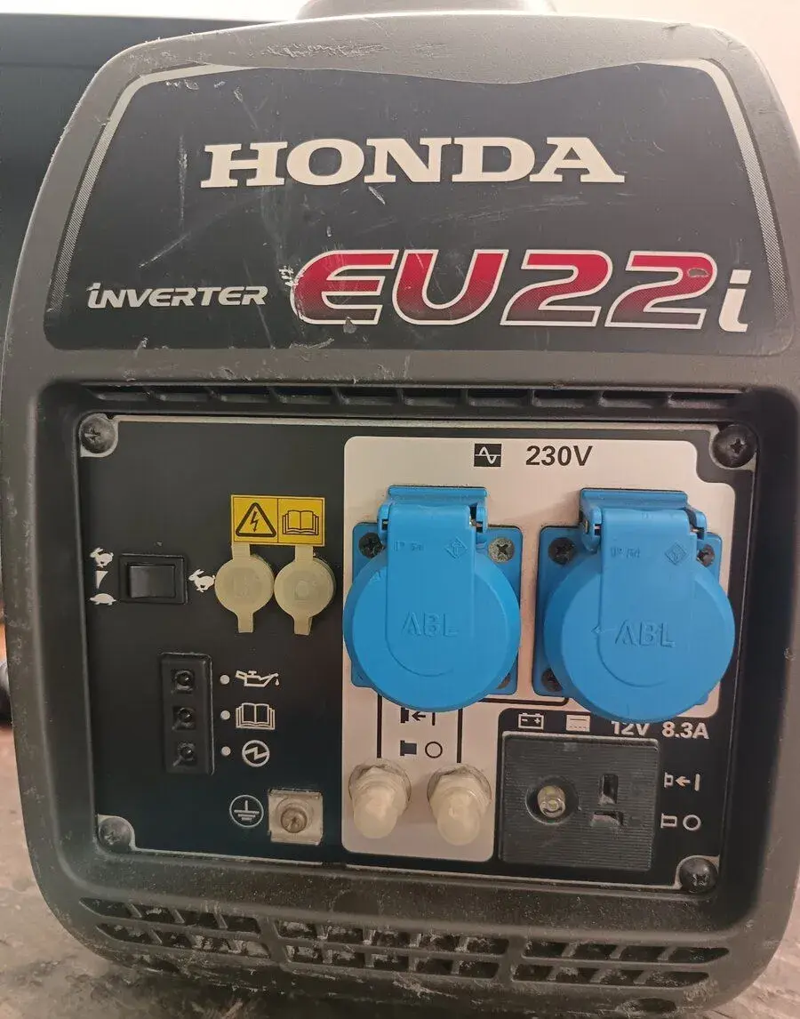 Centrálu HONDA EU22I