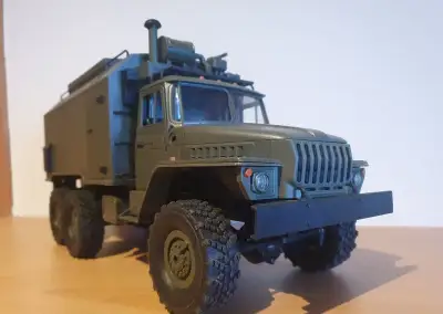 RC Military Truck Ural 1/16 6WD Rádiostanica