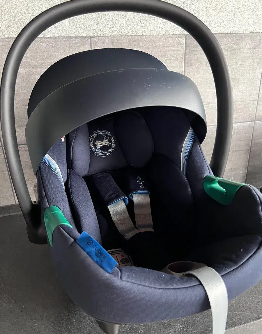 Vajíčko Cybex Aton S2 i-Size Navy Blue a podstavec