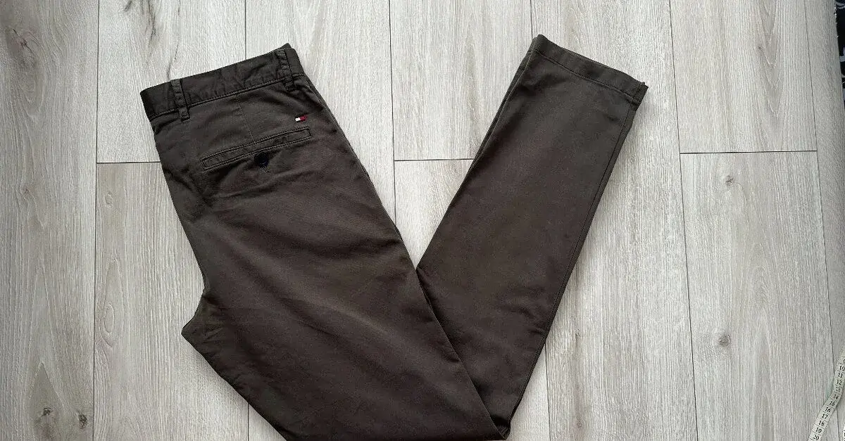 Pánske chino nohavice Tommy HILFIGER - veľkosť 32/34
