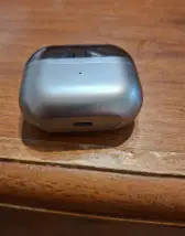 Samsung Buds3 Pro - používané, ľavé slúchadlo nefunkčné