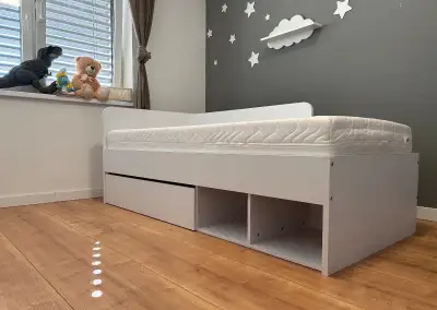 Posteľ 90x200