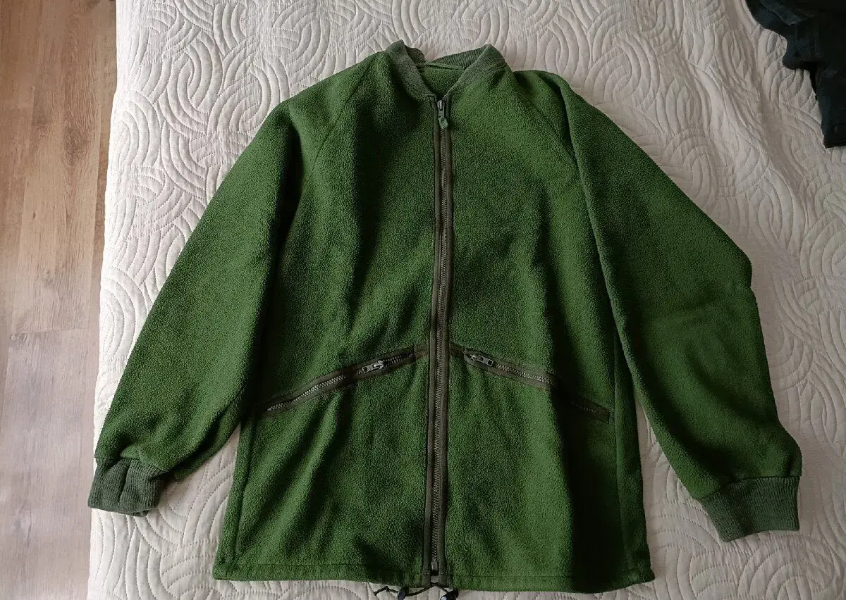 Army prebytky