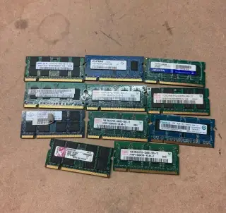 Ram pamäte do notebookov SODIMM DDR2 s kapacitou 1GB