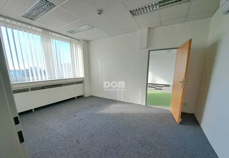 rkDOM | Kancelárie s ideálnou polohou, 15 - 455 m2