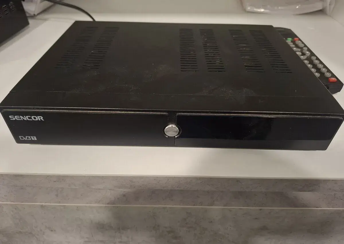 DVB T tuner
