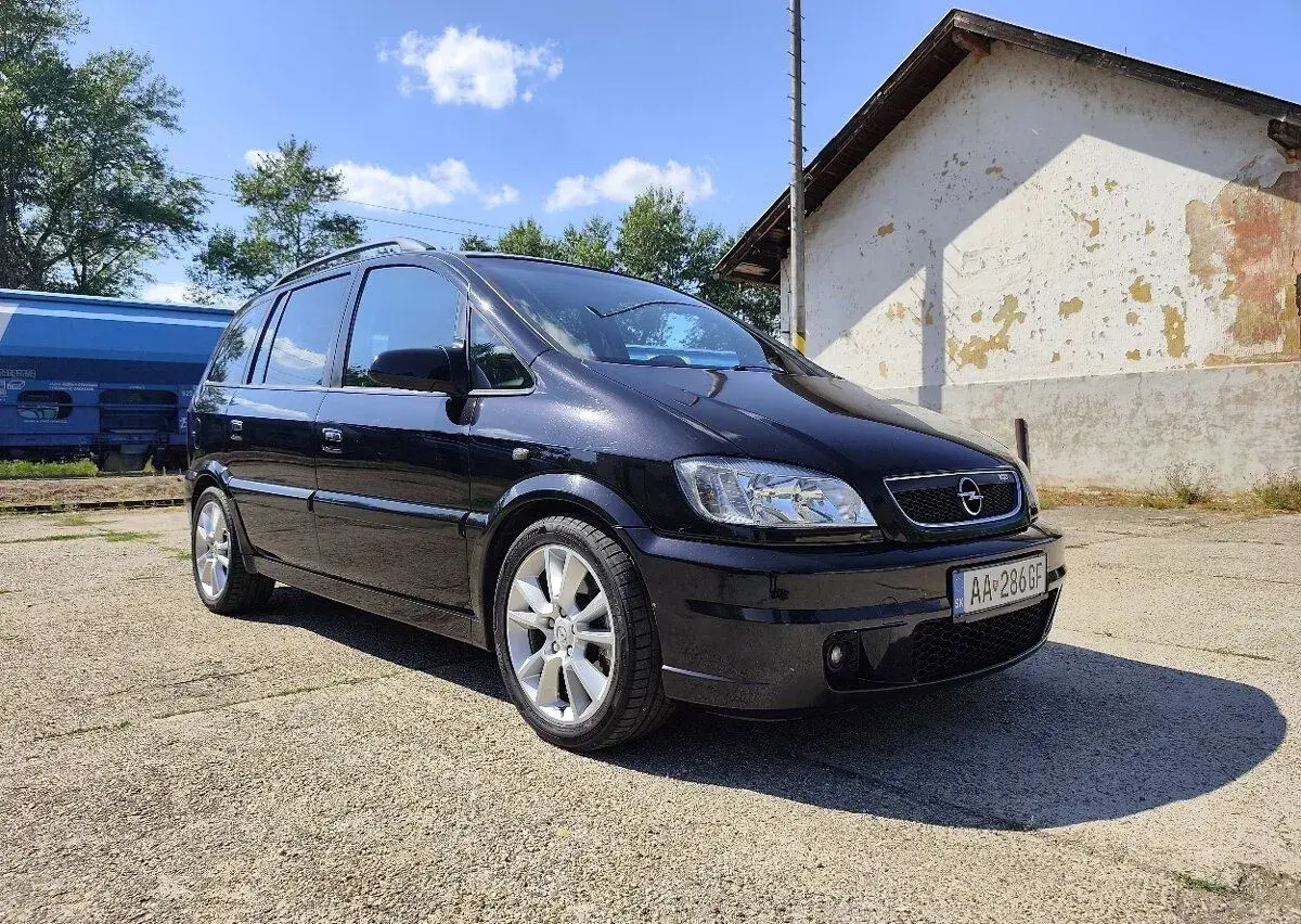 Opel Zafira – 2002, 186 906 km