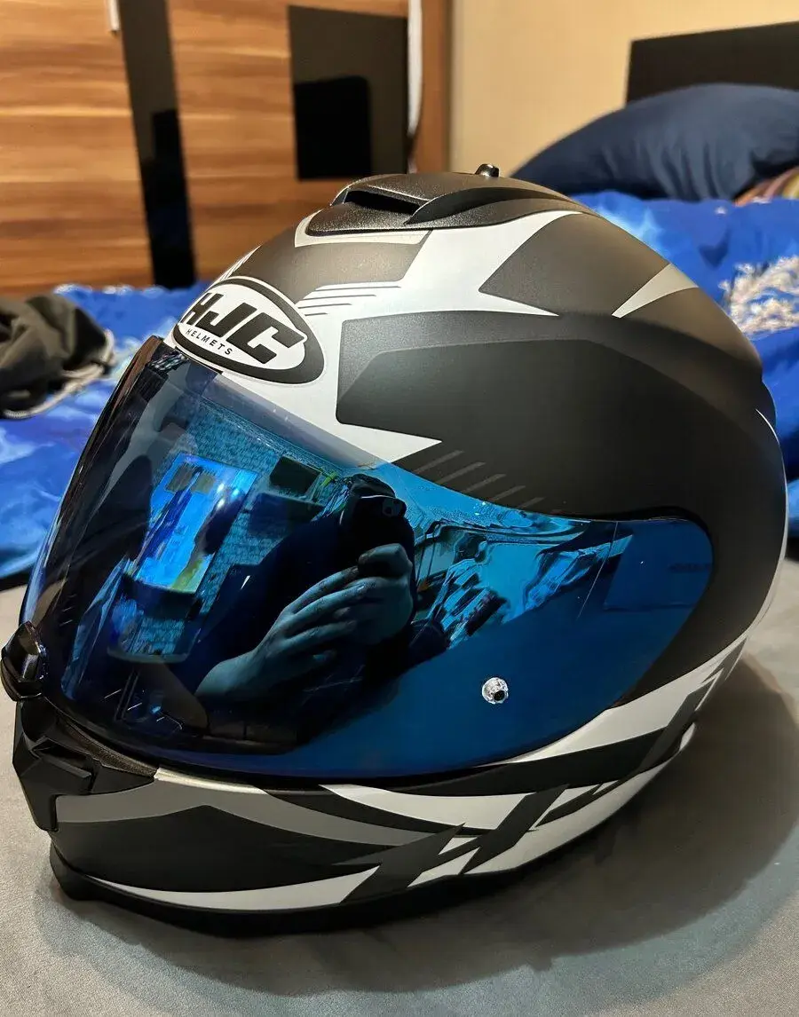 Prilba HJC C70