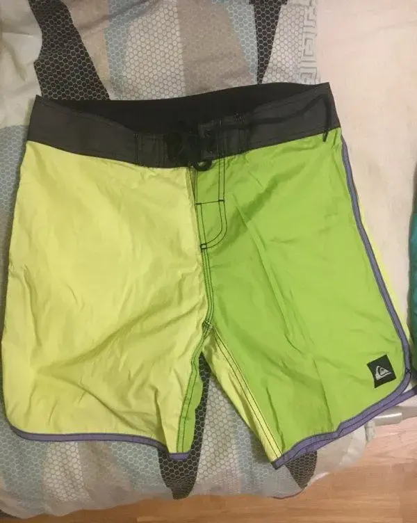 Quiksilver plavky vo velkosti 32