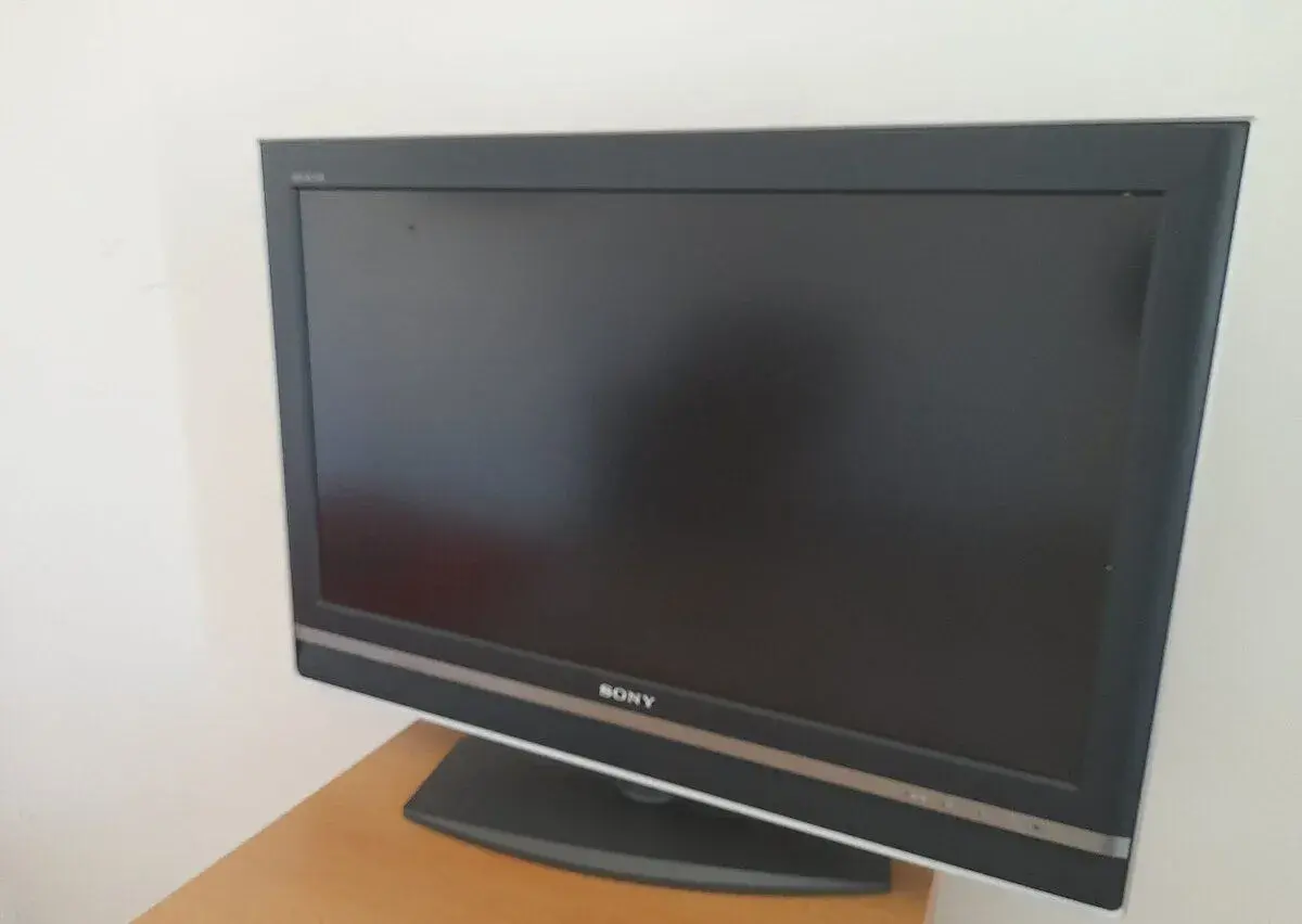 LCD TV SONY Bravia - 82 cm