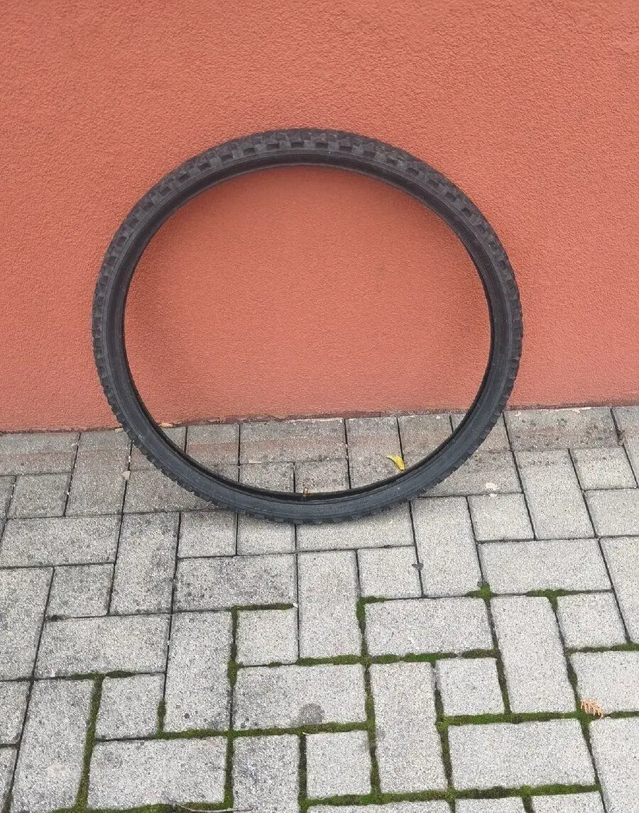 Horský plášť na bicykel MTB (dobrý dezén)