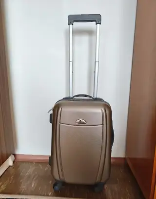 Cestovný kufor
