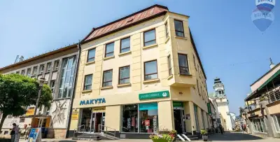 Polyfunkčný objekt- Námestie slobody Prievidza 379 m2